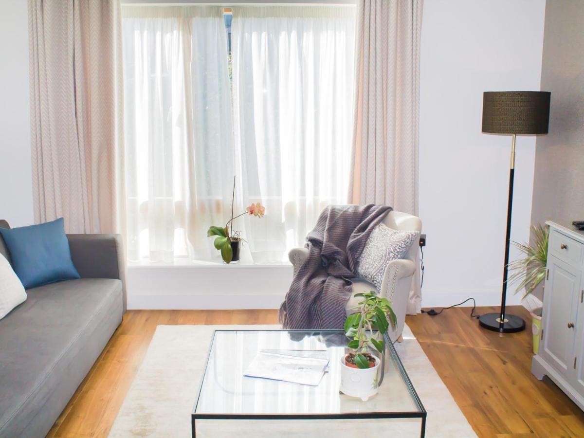 Henge House, Bluestone Apartmentバース エクステリア 写真